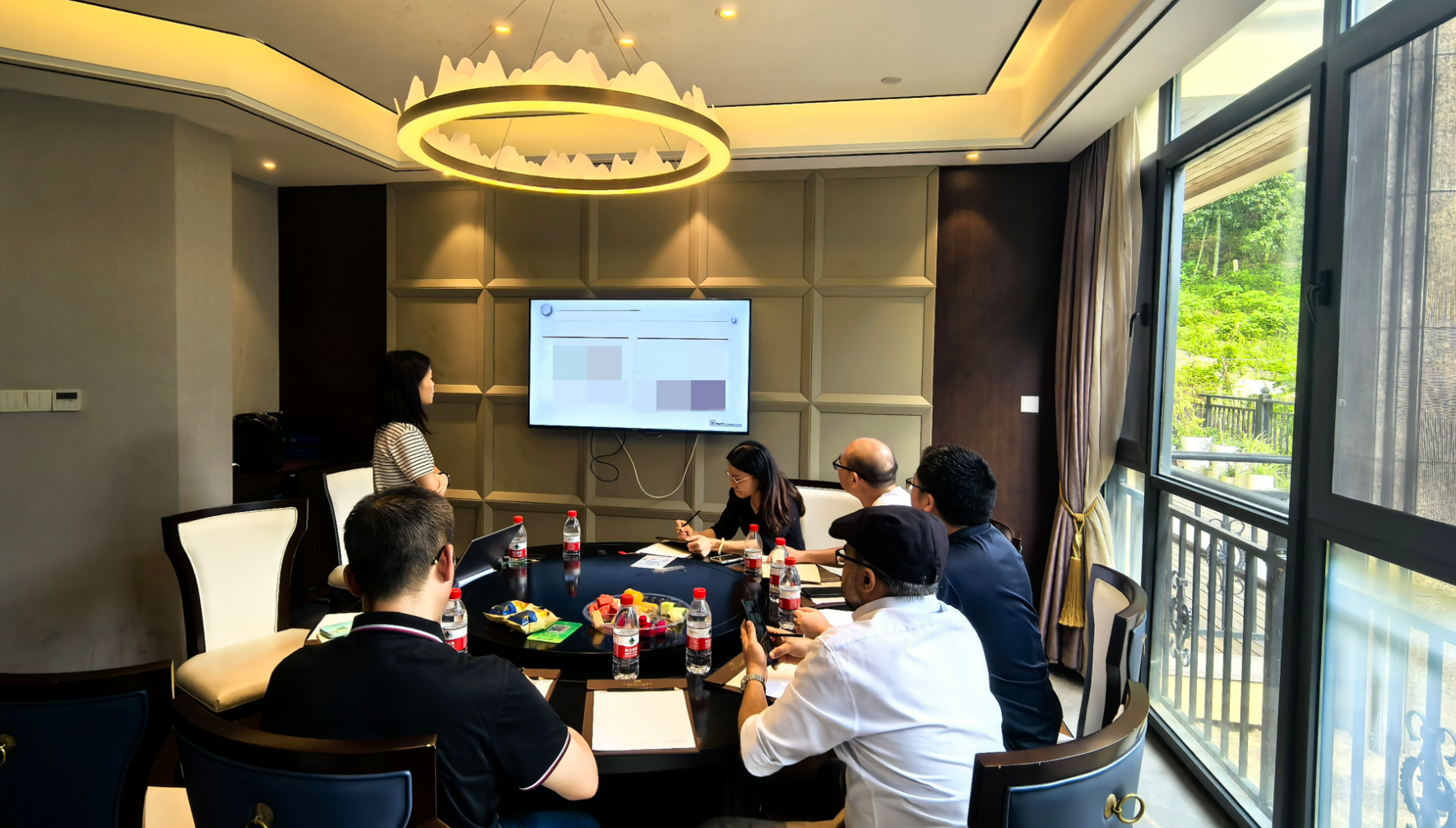 国睿工业集团2026年中战略会议-会议现场