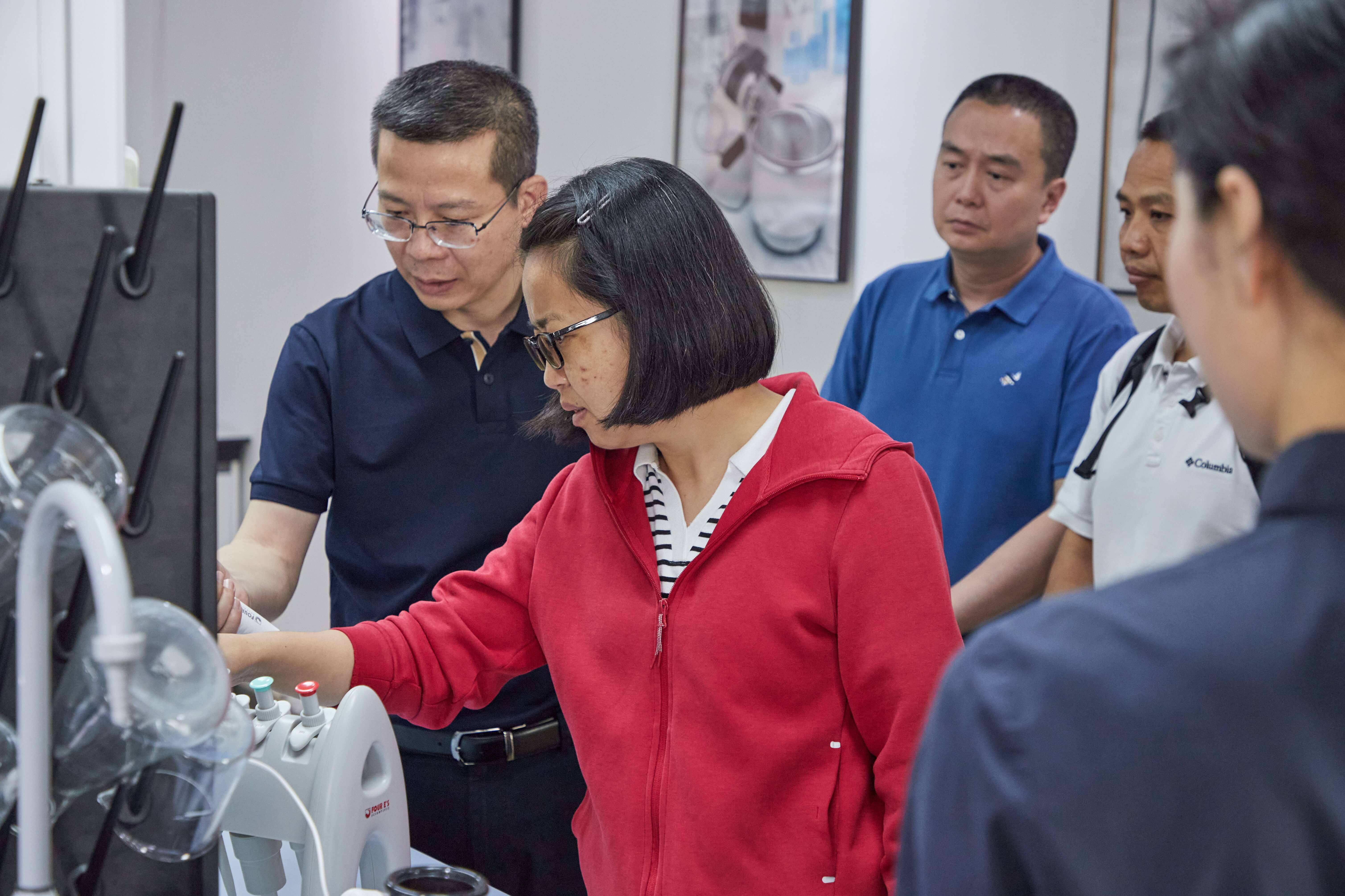 2026海关总署海科中心组织专家团莅临国睿科仪 - 四亿科学仪器